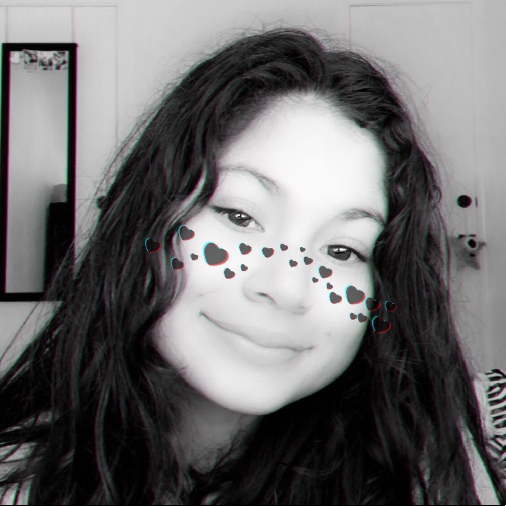 Meet your Posher, Alessandra